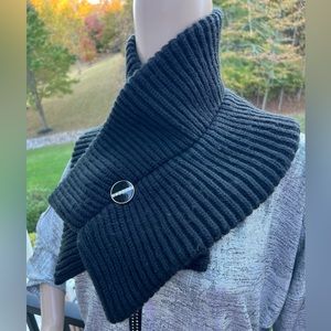 Black cable knit scarf. Classy and perfect compliment for any outfit.